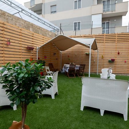 Hotel Da Zia Gina Locazione Turistica Bisceglie Esterno foto